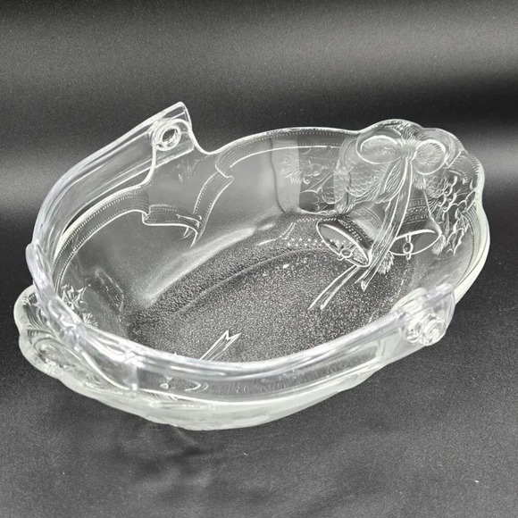 Mikasa Christmas Crystal Basket and Bowl - Christmas Dinner - Christmas decor - Picture 5 of 14